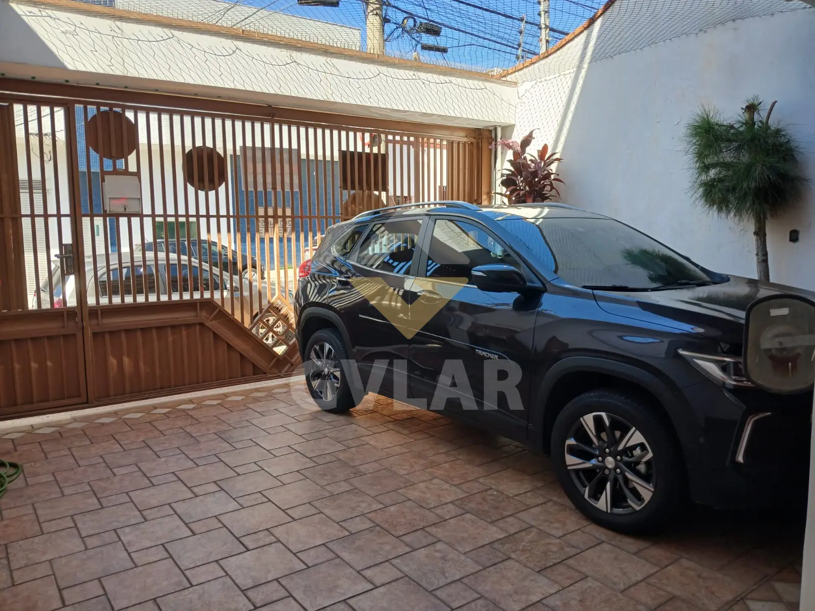 SOBRADO A VENDA NA MOOCA - AMPLO COM 3 PAVIMENTOS E 3 VAGAS